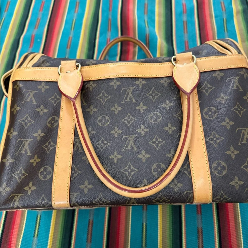 LOUIS VUITTON Pet Carry Monogram Sac Shan 40